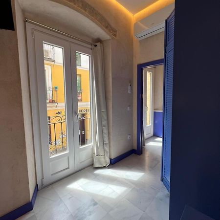 Philippe'S Home Triana เซบีญา ภายนอก รูปภาพ