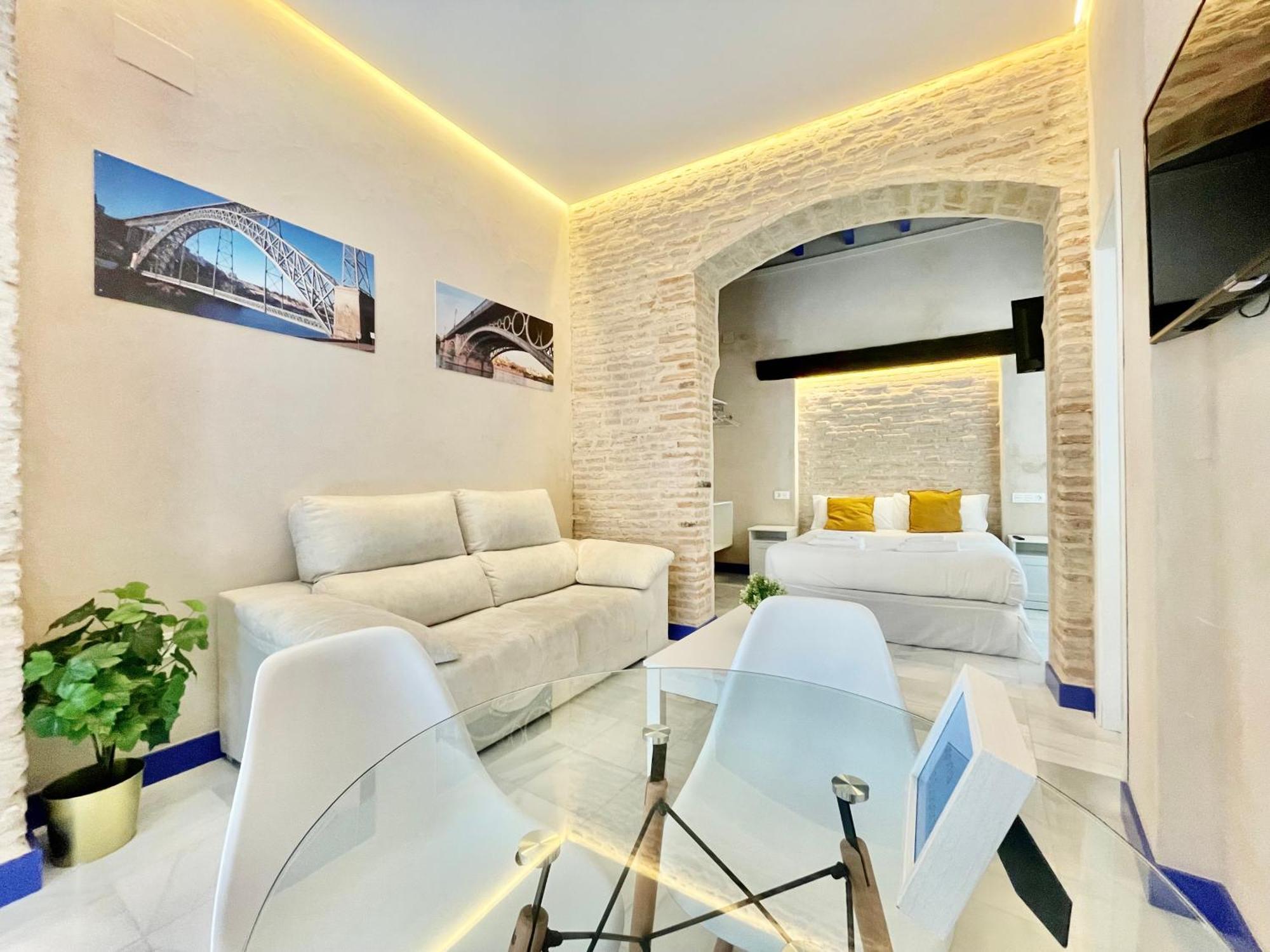 Philippe'S Home Triana เซบีญา ภายนอก รูปภาพ